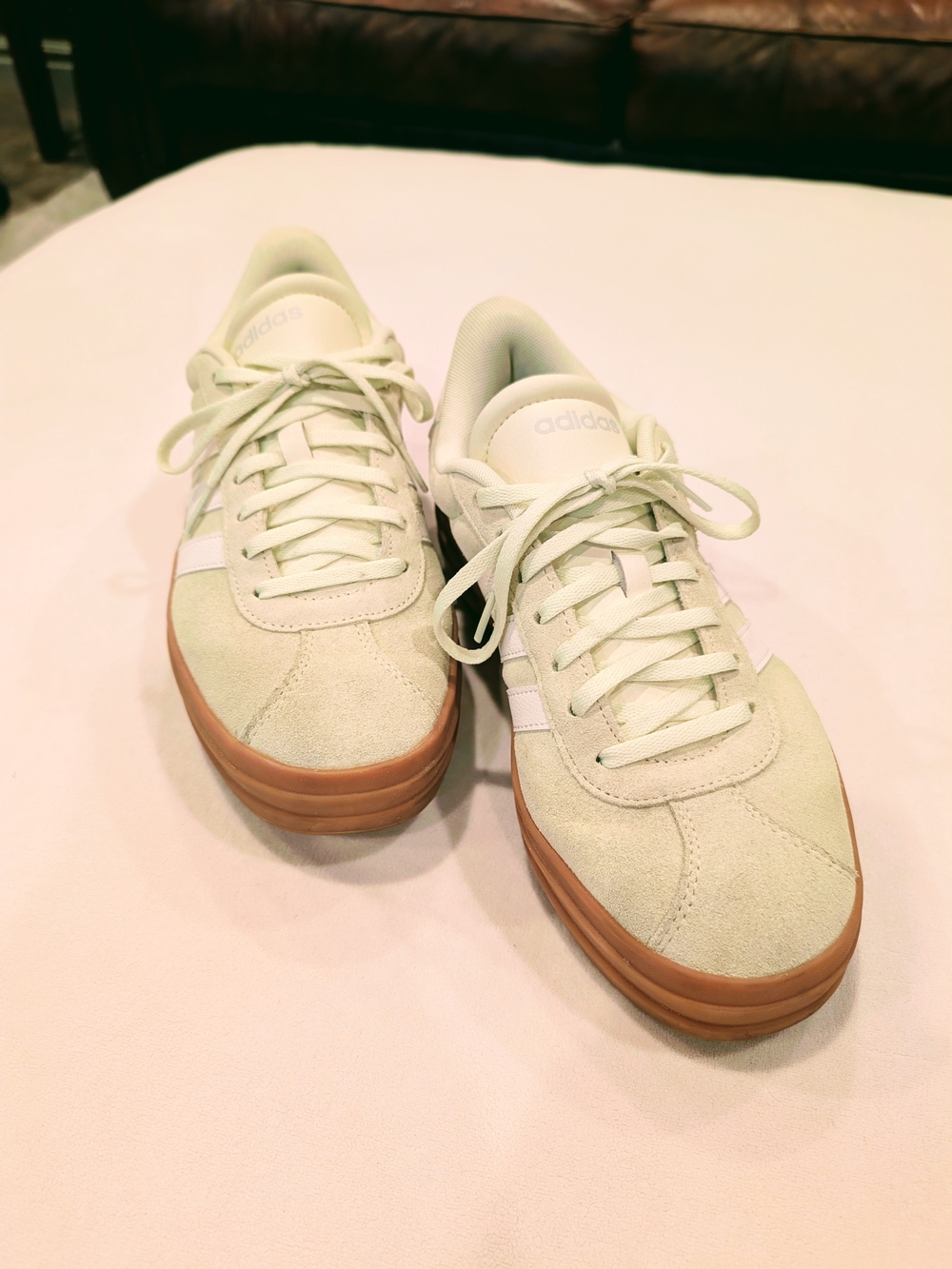 Women's Adidas Court VL Platform light lime green / yellow with gum sole size 8
